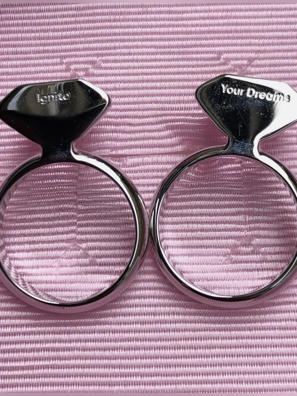 New! SWAROVSKI Lucent Ring PINK